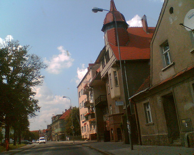 File:Ulica w Międzyrzeczu - panoramio.jpg