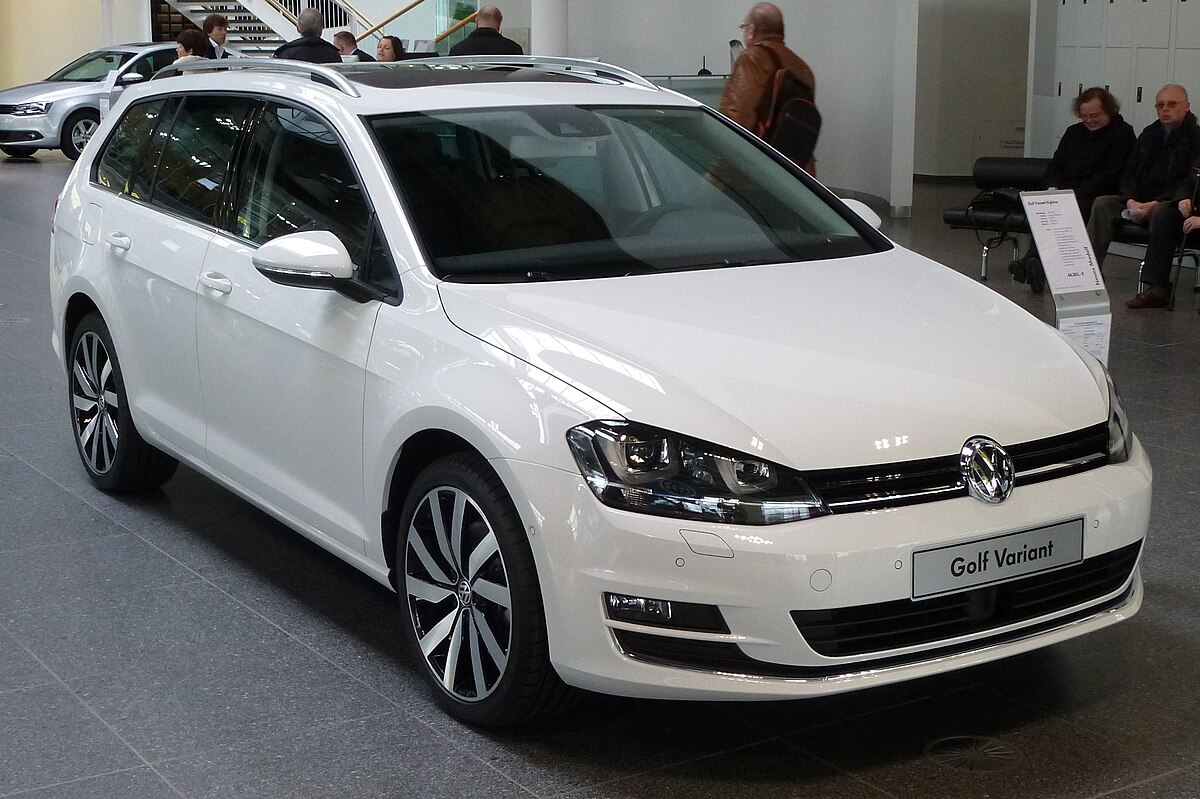 File:VW Golf VII Variant Highline 2.0 TDI.JPG - Wikipedia