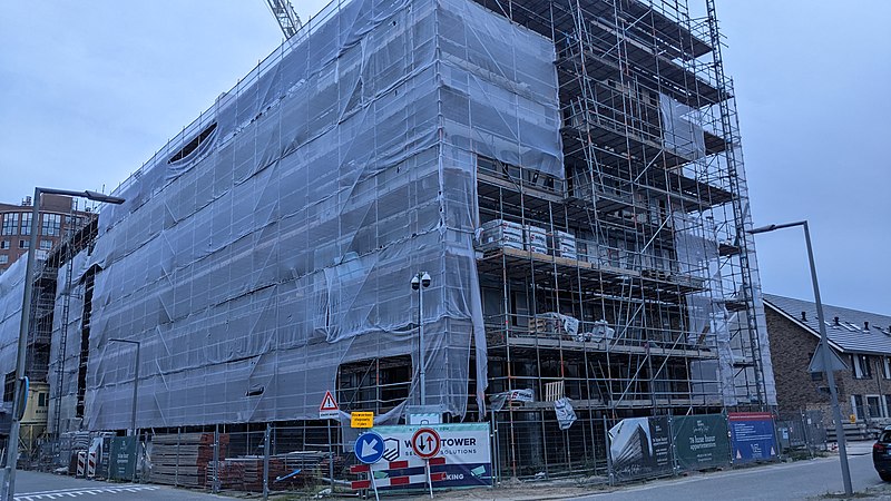 File:Veldkersweg construction of luxury apartments, Schiebroek, Rotterdam (2022) 06.jpg