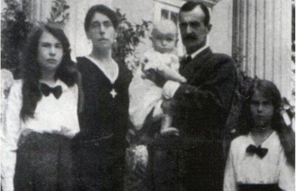 Grand Duke Kirill with his wife and their three children.