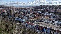 Blick vom Unteren Neckarhaldenweg in Richtung Süd-Ost auf die Weststadt von Esslingen am Neckar