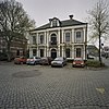 Voormalig gemeentehuis annex secretariswoning van de vroegere gemeente Warmenhuizen