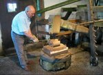 File: Water driven hammer mill - Arbesbach.ogv