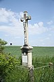 Čeština: Kříž u Ratibořic, Jaroměřice nad Rokytnou, okr. Třebíč. English: Wayside cross near Ratibořice, Jaroměřice nad Rokytnou, Třebíč District.