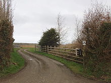 Pencuke Farm Yard entrance, Pencuke Farm - geograph.org.uk - 708738.jpg