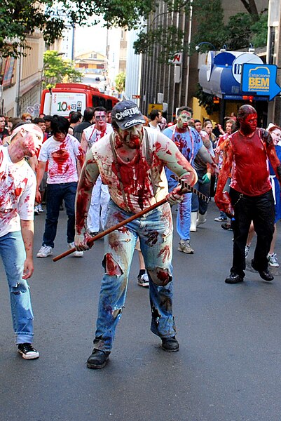 File:Zombie Walk Porto Alegre (2119638650).jpg