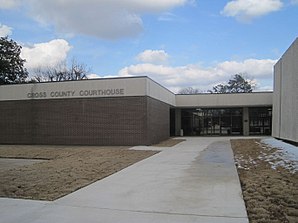 The Cross County Courthouse in Wynne