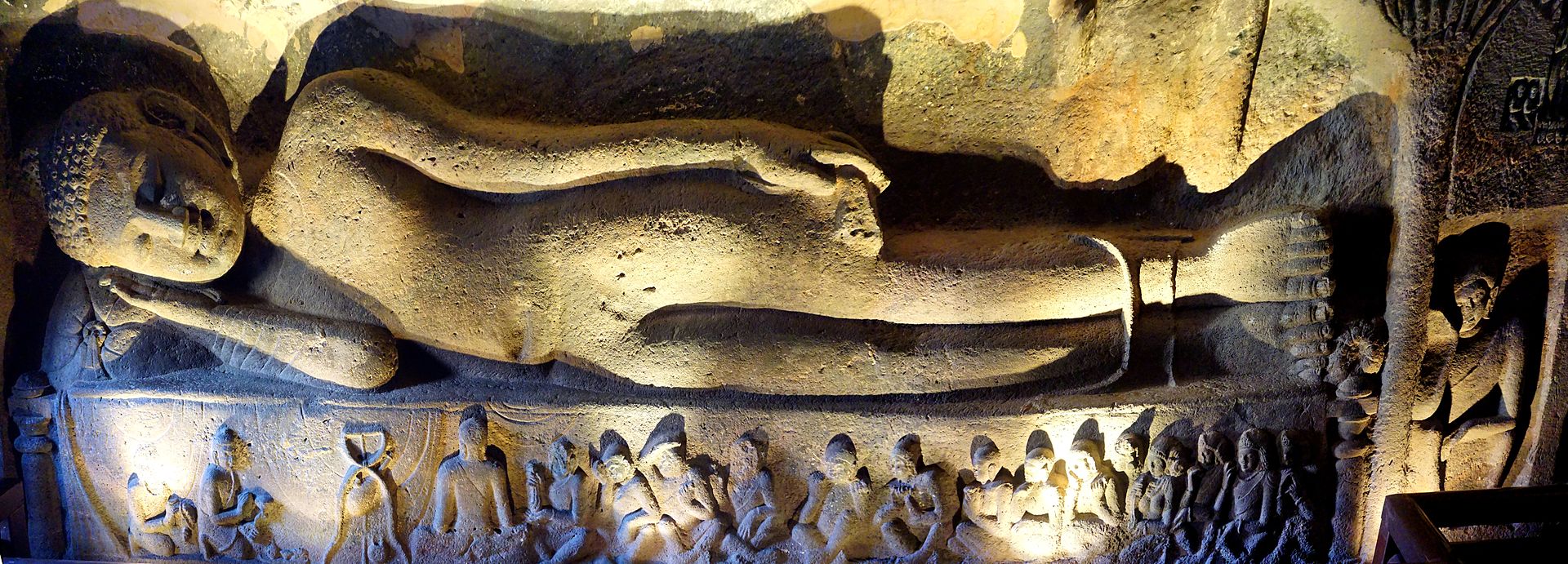 100 Cave 26, Buddha in Parinirvana (34219037182).jpg