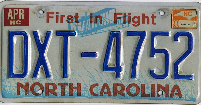 File:1981 North Carolina license plate DXT-4752.jpg