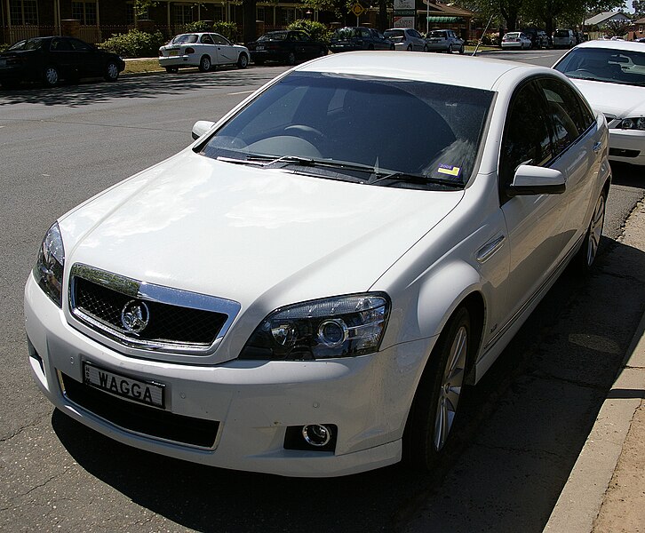 File:2006-08 Holden WM Caprice 1.jpg