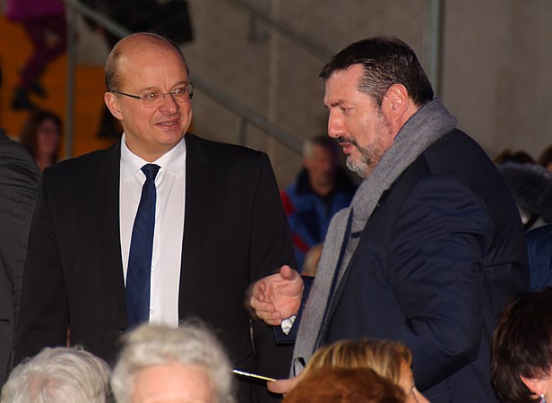 Christophe Grudler (conseiller départemental) et Bruno Kern en pleine discussion.