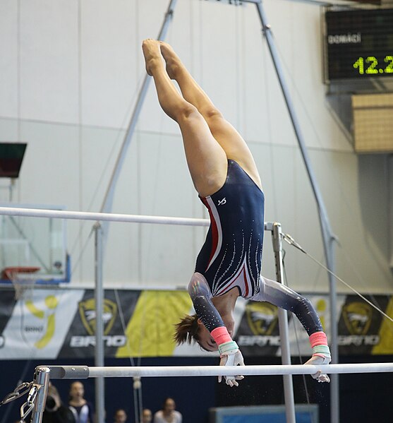 File:2022-11-19 WAG all-around competition II Uneven bars at Jan Gajdoš Memorial 2022 (Martin Rulsch) 056.jpg