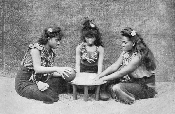 Studio photo depicting preparation of the Samoa 'ava ceremony c. 1911