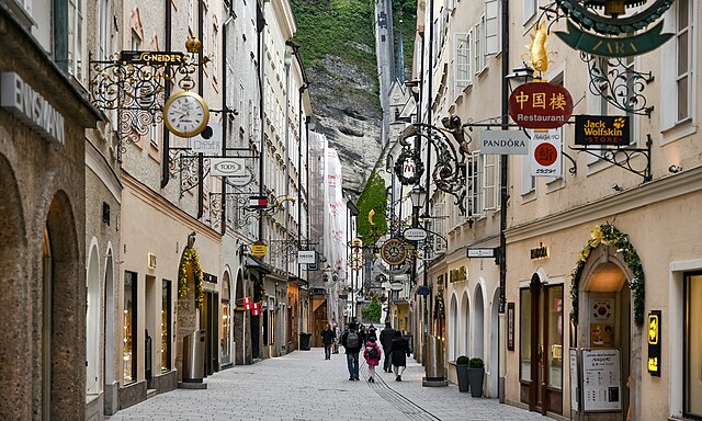 Image: A view from Getreidegasse (Salzburg)