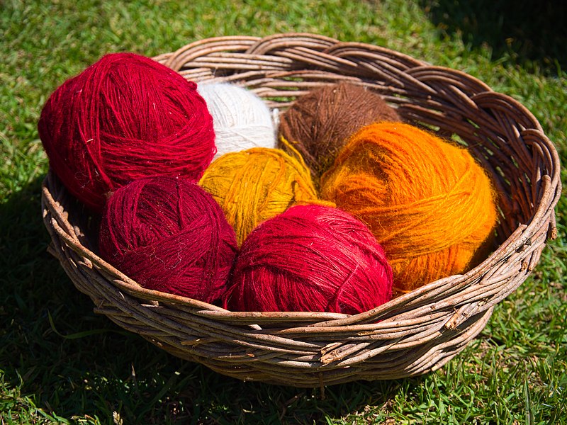 File:Alpaca yarn.jpg