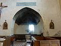 Vue vers le sud dans la chapelle baptismale.