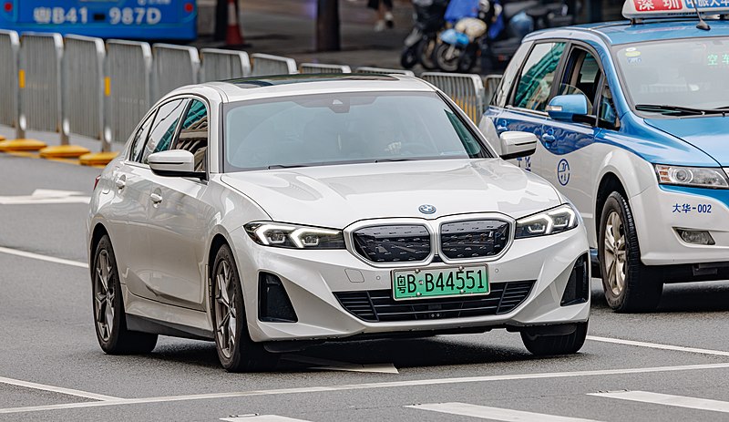 File:BMW i3 (G28) China.jpg