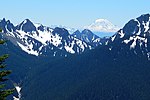 Миниатюра для Файл:Barrier Peak, Mount Adams from Sunrise Road.jpg