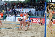 Deutsch: Beachhandball Europameisterschaften 2019 (Beach handball Euro); Tag 5: 6. Juli 2019 – Frauen, Halbfinale, Ungarn-Niederlande 2:0 (19:16, 15:12) English: Beach handball Euro; Day 5: 6 July 2019 – Semifinal Women – Hungary-Netherlands 2:0 (19:16, 15:12)