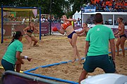 Deutsch: Beachhandball bei den Olympischen Jugendspielen 2018 in Buenos Aires; Tag 7, 13. Oktober 2018; Mädchen, Spiel um Platz Drei – Ungarn-Niederlande 2:0 English: Beach handball at the 2018 Summer Youth Olympics in Buenos Aires at 13 October 2018 – Girls Bronze Medal Match – Hungary-Netherlands 2:0 Español: Handball de playa en los Juegos Olimpicos de la Juventud Buenos Aires 2018 en 13 de octubre de 2018 – Partido por la medalla de bronce femenino - Hungría-Países Bajos 2:0