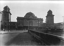 Front facade and subway (now the 5th Avenue tunnel) in 1923. Bham Terminal Station.jpg