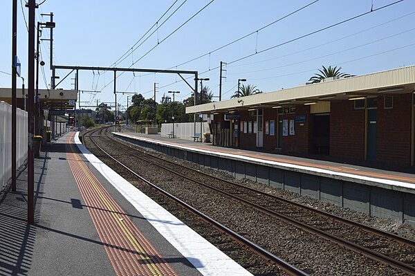 Eastbound view from Platform 3 looking at the station building on platform 2, February 2013