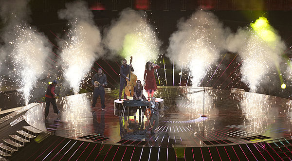 Dino Merlin performing "Love in Rewind" at the Eurovision Song Contest final on 14 May.