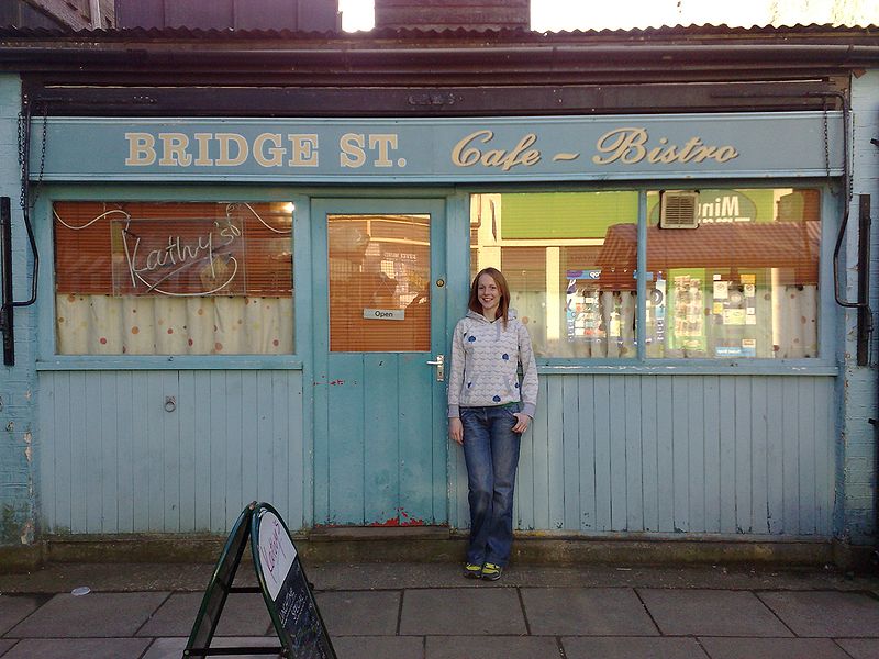 File:Bridge Street Cafe.jpg