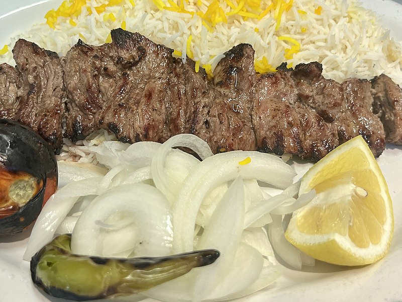 File:California Kabob Kitchen (Los Angeles) beef kabob.jpg