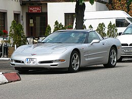 Chevrolet Corvette C5 - avant.jpg