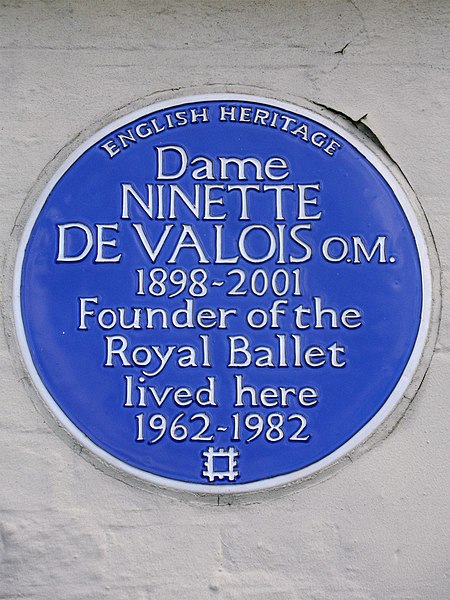 File:Dame Ninette de Valois 1898-2001 O.M. founder of the Royal Ballet lived here 1962-1982.jpg