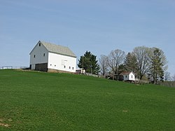 David Stewart Farm aus südwest.jpg