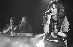 Demi Lovato w Hammersmith Apollo (2008)
