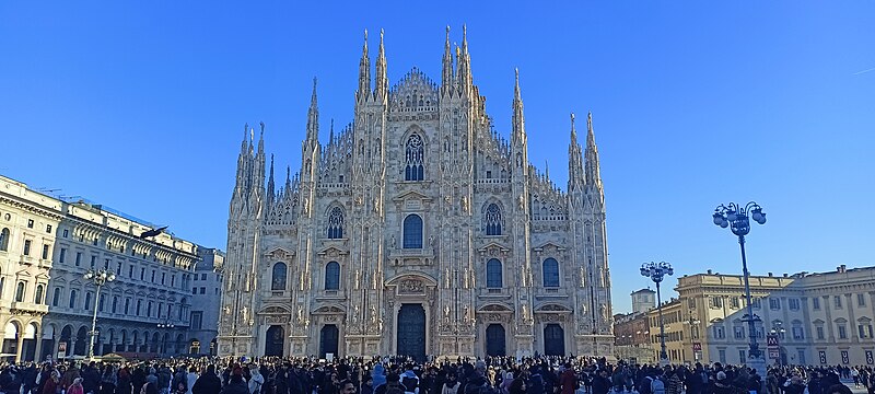 File:Duomo di Milano, dicembre 2023.jpg