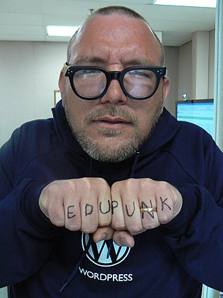 <span class="mw-page-title-main">Edupunk</span>