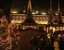 Weihnachtsmarkt vor dem Alten Rathaus