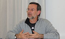 Enrique Javier Diez Gutierrez en conferencia (2016).jpg