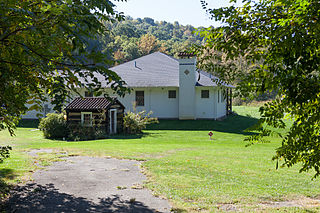 <span class="mw-page-title-main">Ernest Thralls House</span> Historic house in Pennsylvania, United States