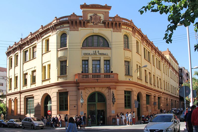 File:Escola del Treball.JPG