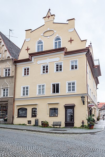 File:Füssen, Brotmarkt 1 20170629 002.jpg