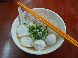 Fishball vermicelli