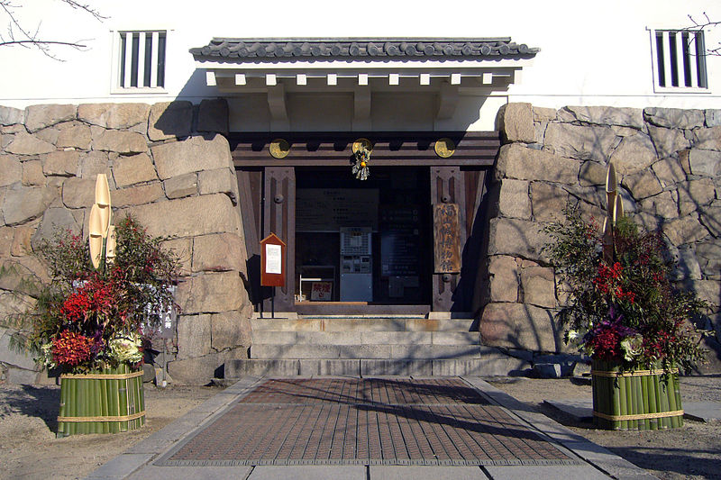 ファイル:Fukuyama castle14s2010.jpg