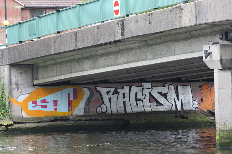 File:Governors Bridge, Belfast, May 2010 (05).JPG