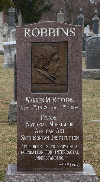 File:Grave of Warren M. Robbins.jpg