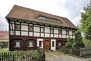 English: Buildings in Großschönau (Sachsen). Polski: Zabudowa we wsi Großschönau, Saksonia.