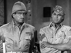 L'aventure coloniale avec Victor McLaglen et Cary Grant dans Gunga Din.