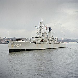 Hr.Ms. Van Nes (F805) (2097 036 072126).jpg