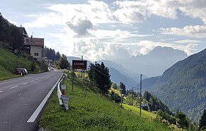 ITA — Provincia di Belluno — comune di Livinallongo del Col di Lana — Liviné (villaggio) Mattes 2017.jpg