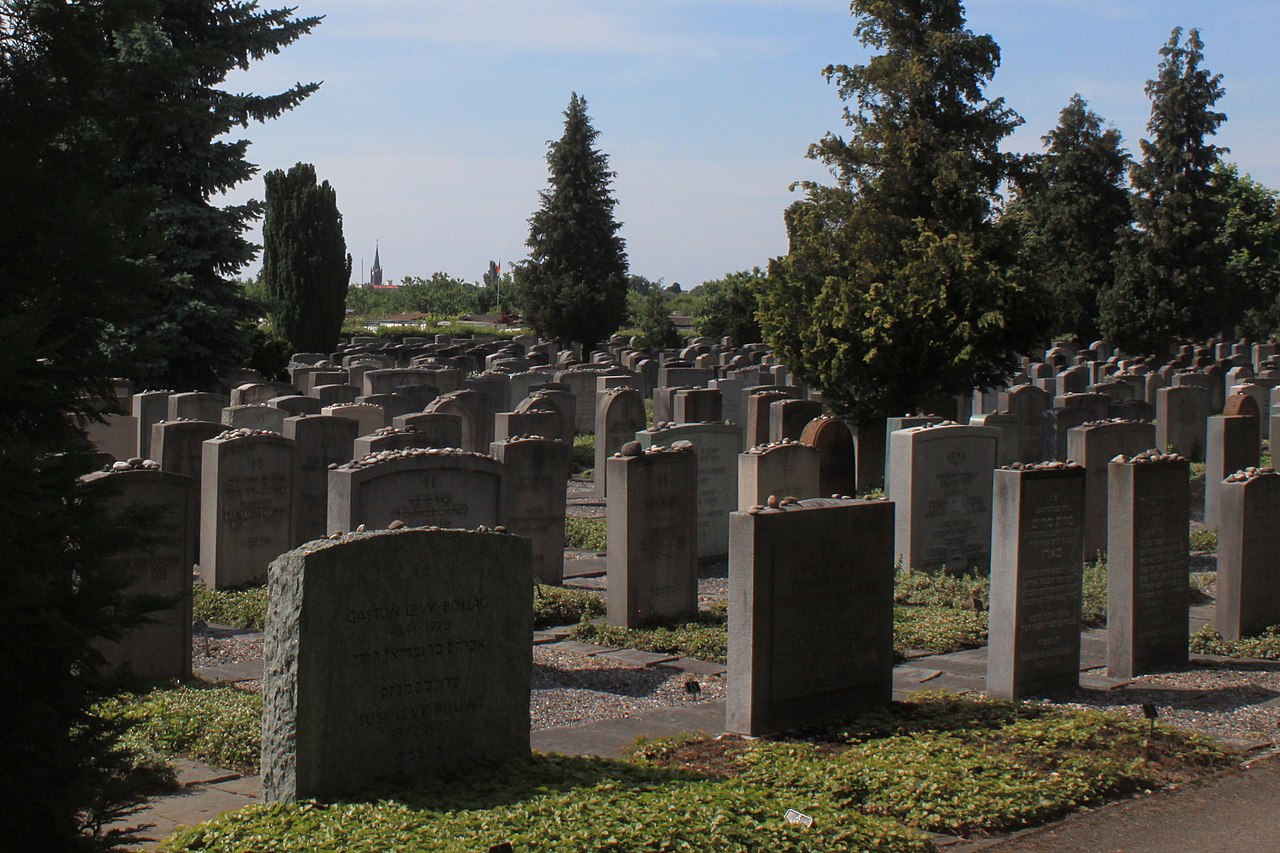 Israelitischer Friedhof Basel.JPG