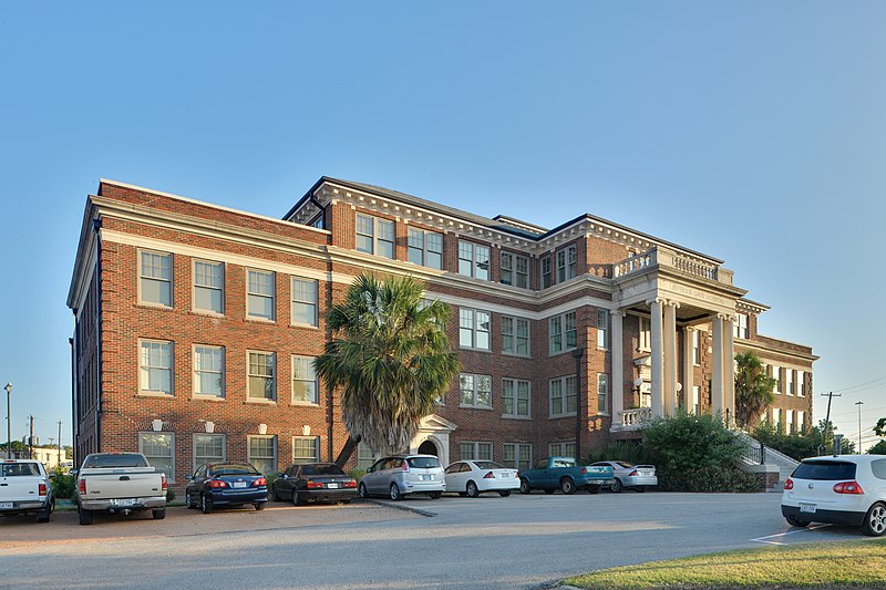 File:Jefferson Davis Hospital (HDR).jpg